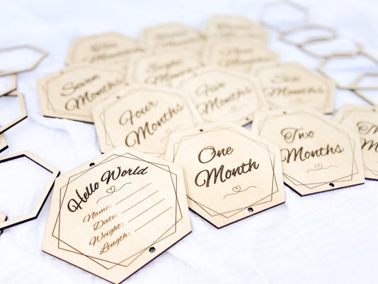 Hexagon Wooden Baby Milestone Marker Set With 13 Monthly Markers And Matching Photo Frames For Baby's First Year