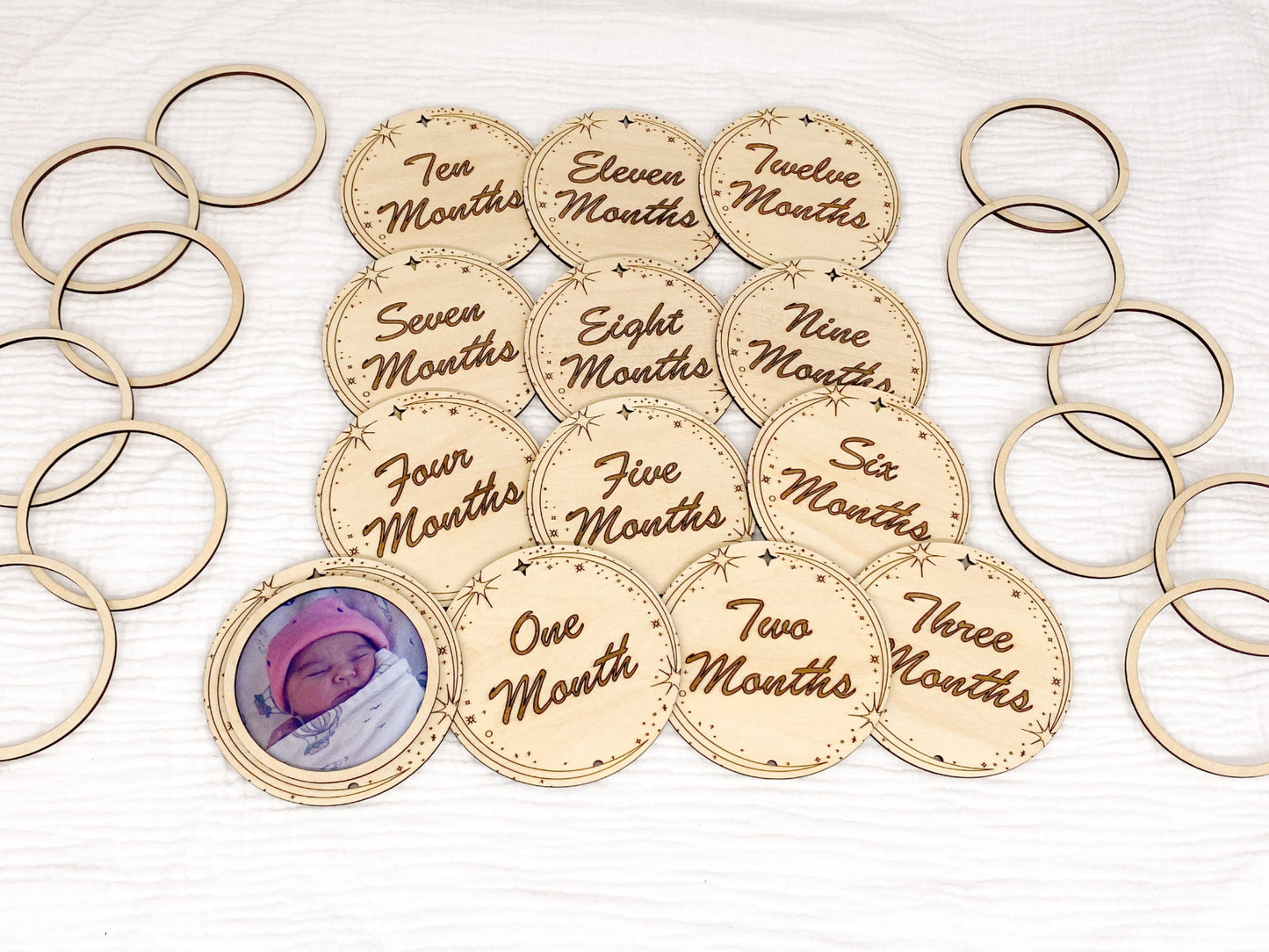 Moon And Stars Wooden Baby Milestone Marker Set With 13 Monthly Markers And Matching Photo Frames For Baby's First Year