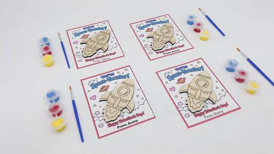 Video of Valentine's Card with Space Ship DIY Painting kit with paints and brushes, 4 kits