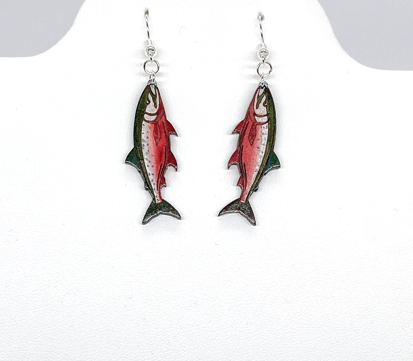 wooden-salmon-earrings-vertical-pair